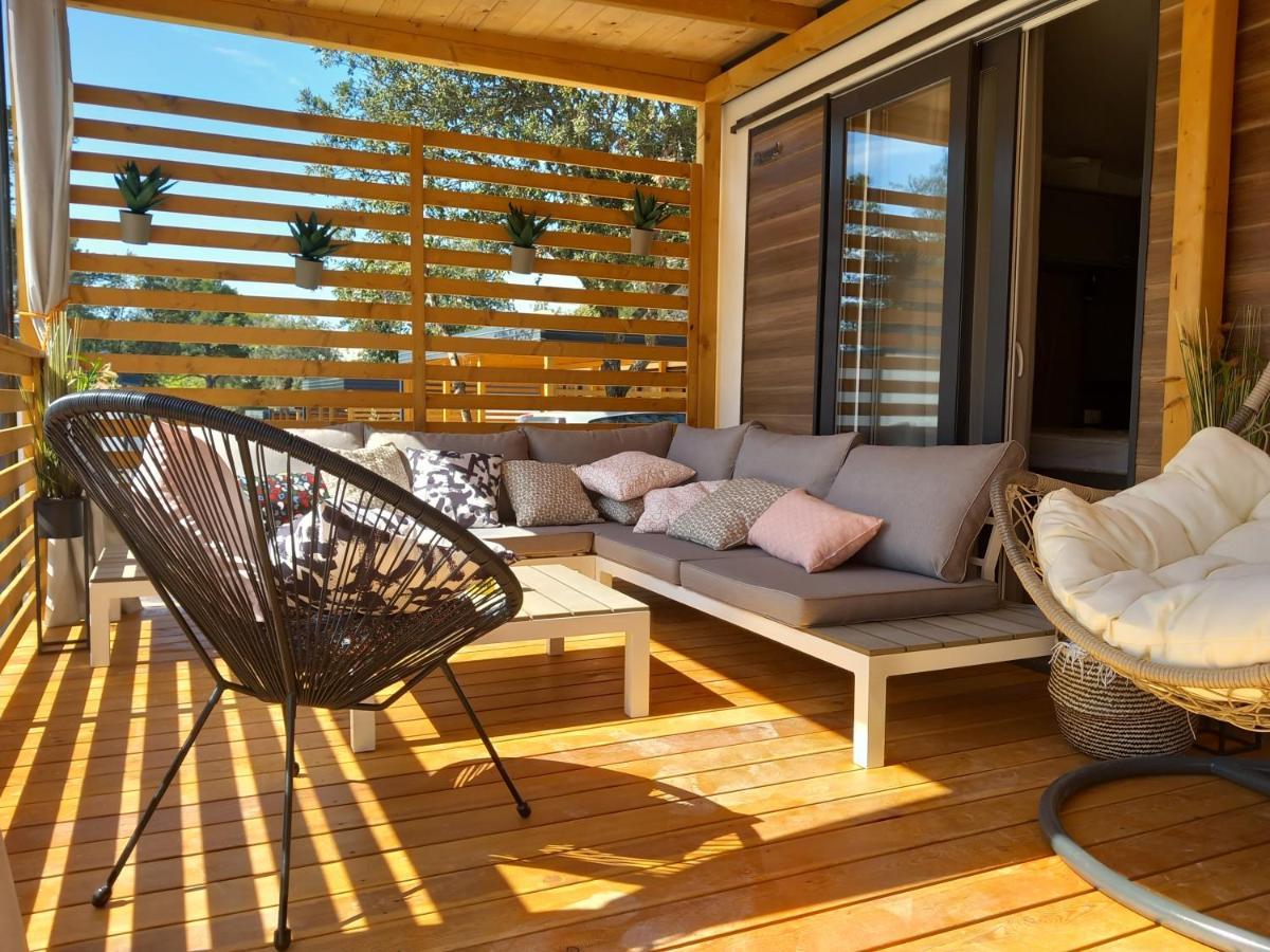 Mobile Home Anamari Биоград-на-Мору Экстерьер фото