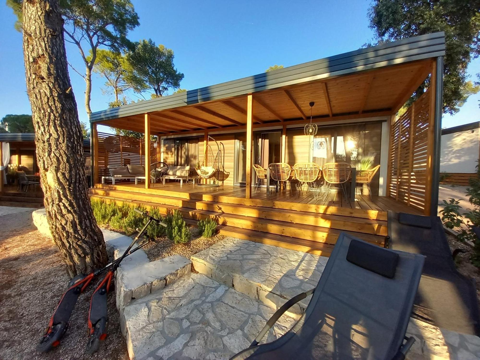 Mobile Home Anamari Биоград-на-Мору Номер фото